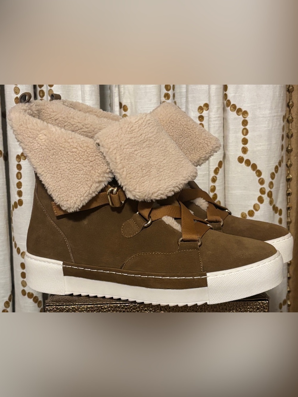 CECELIA NEW YORK Tan Suede Shearling-Lined Platform Lace-Up Boot Size 11